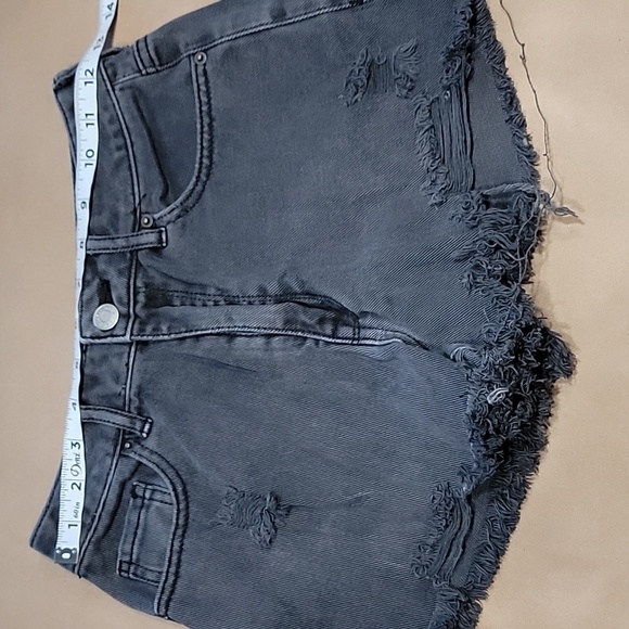 PacSun Size 24 Washed Black High Rise Festival Cutoff, Gently Used Condition - Picture 3 of 11